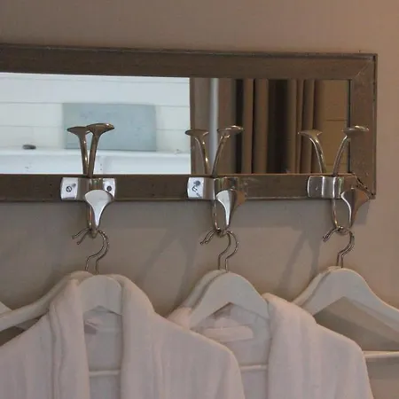 La Palomera Bed and Breakfast