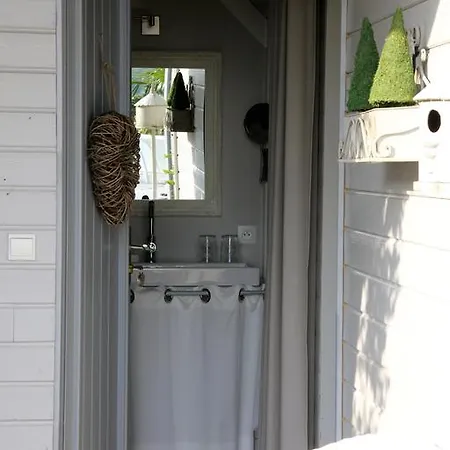 La Palomera Bed and Breakfast *